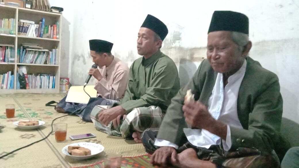 Ngaji Kitab Nashoihul Ibad MWC NU Berbah: "Menjalankan Fardhu Secara Utuh"