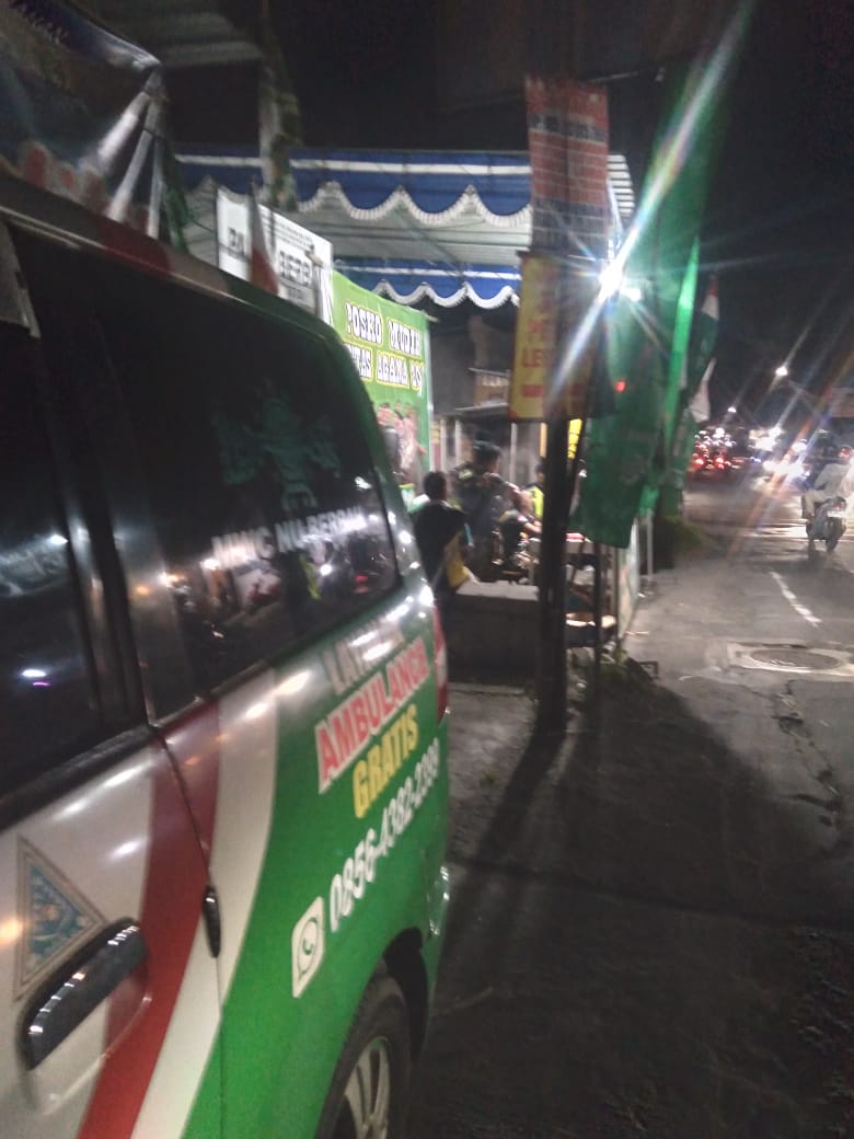 Giat Ambulans MWC NU Berbah Siaga di Posko Mudik Lebaran Lintas Agama